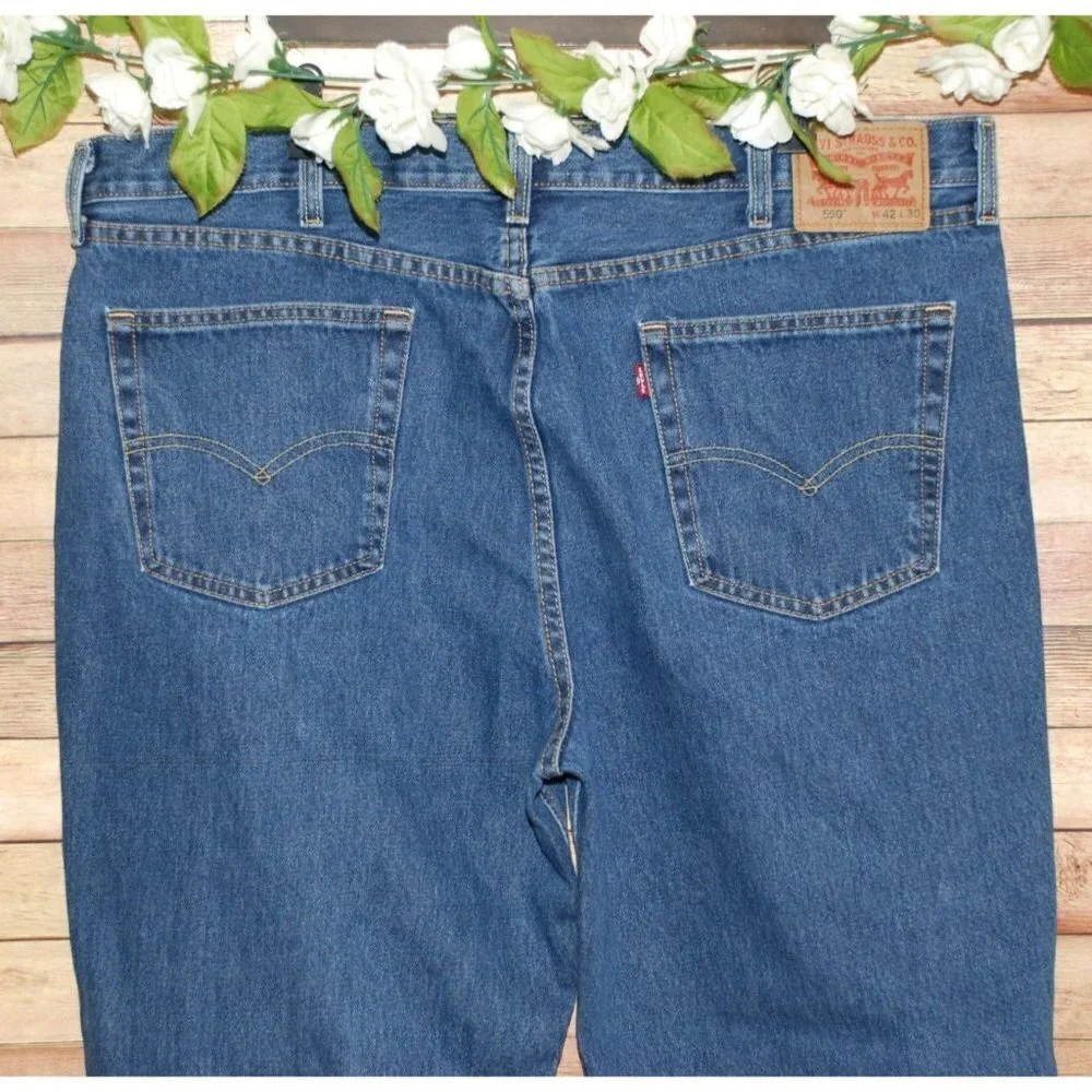 Levis 550 Jeans Mens Size 42x30 Regular Straight Leg Blue Denim Casual Cotton
